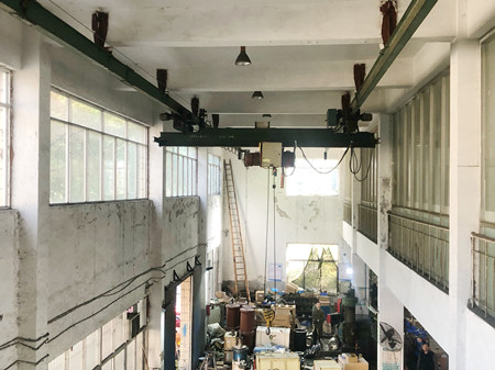 1639121328181342.jpg 2起重機(jī)械行車_副本.jpg