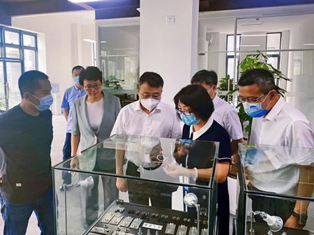 1657004528106828.jpg 03-參觀園區企業浙江華遠_副本.jpg